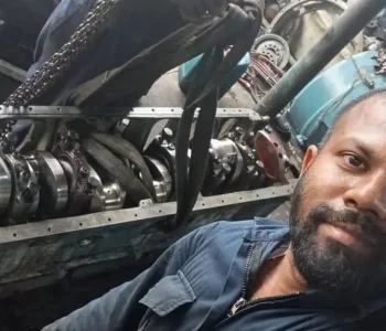 ENGINE OVERHAUL-23